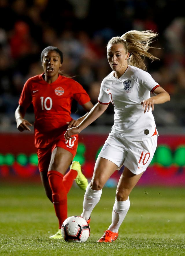 Toni Duggan went close for England