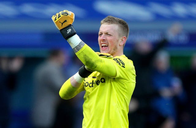 Everton goalkeeper Jordan Pickford was unable to prevent Bruno Fernandes' long-range shot finding the net in the 1-1 draw with Manchester United