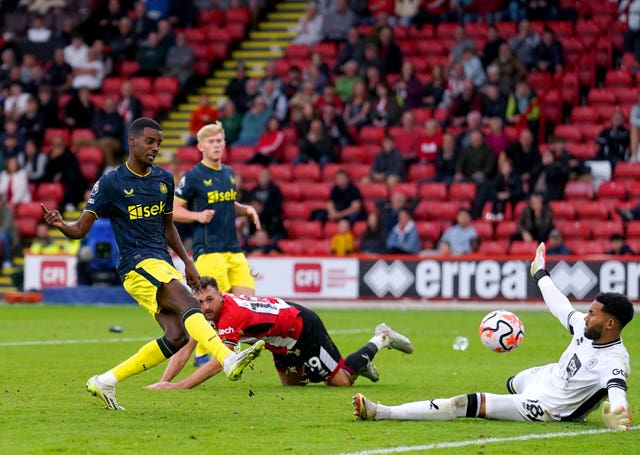 Alexander Isak scores Newcastle's eighth goal