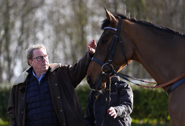 Harry Redknapp with his horse The Jukebox Man 