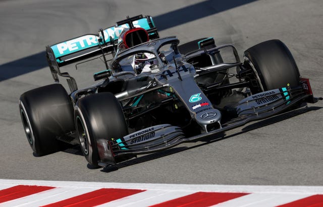 Lewis Hamilton completed 106 laps on Thursday morning