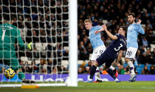 Kevin De Bruyne slots home his goal