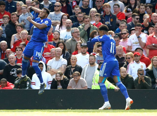 Cardiff's Nathaniel Mendez-Laing celebrates scoring his side's first goal of the game from the penalty spot