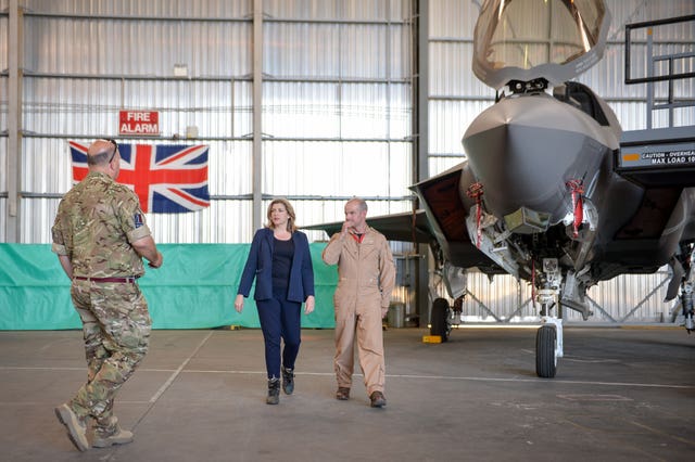 F-35 Lightning jets overseas deployment