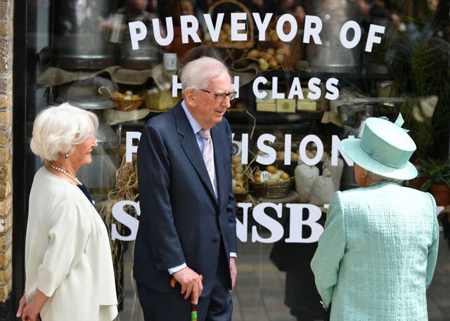 Queen visits Sainsbury’s anniversary model