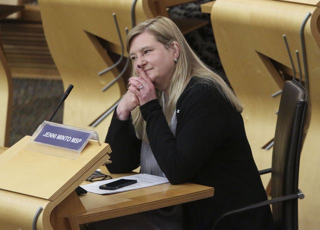 Jenni Minto