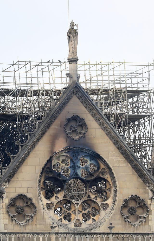 louis vuitton donation notre dame No money from French tycoons as US donors foot Notre Dame repair bills | BT