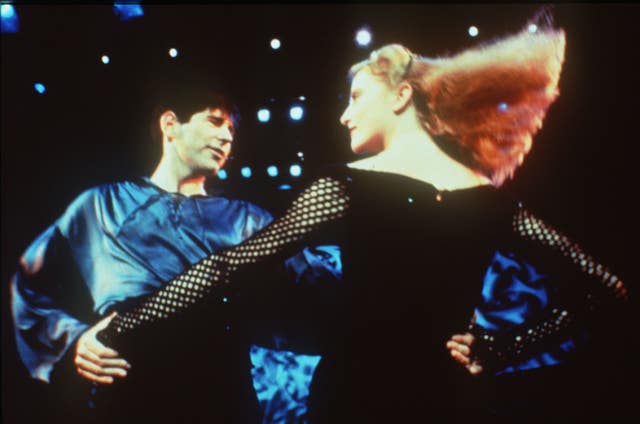 PAF Riverdance/de Gallai/Doyle