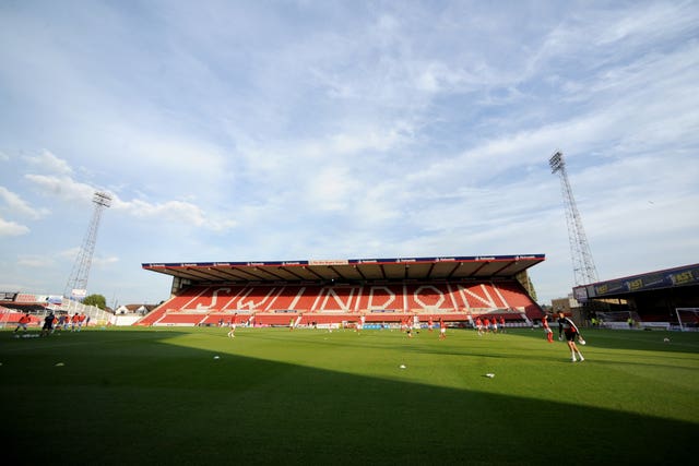 Swindon will be promoted under the points-per-game basis if that gets voted through