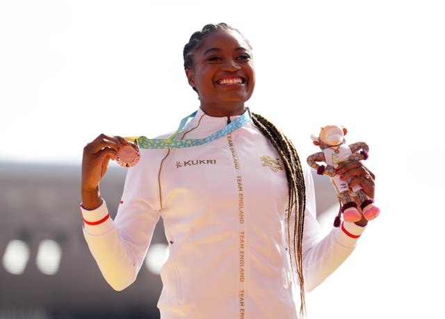 Commonwealth Games bronze medallist Naomi Metzger qualified comfortably for the triple jump final
