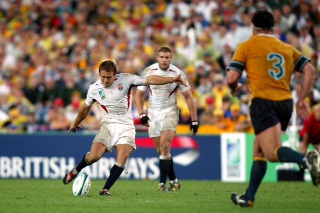 Jonny Wilkinson kicks the winning drop goal to clinch the Rugby World Cup for England 