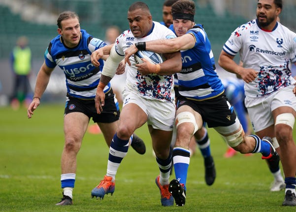 Kyle Sinckler charges forward