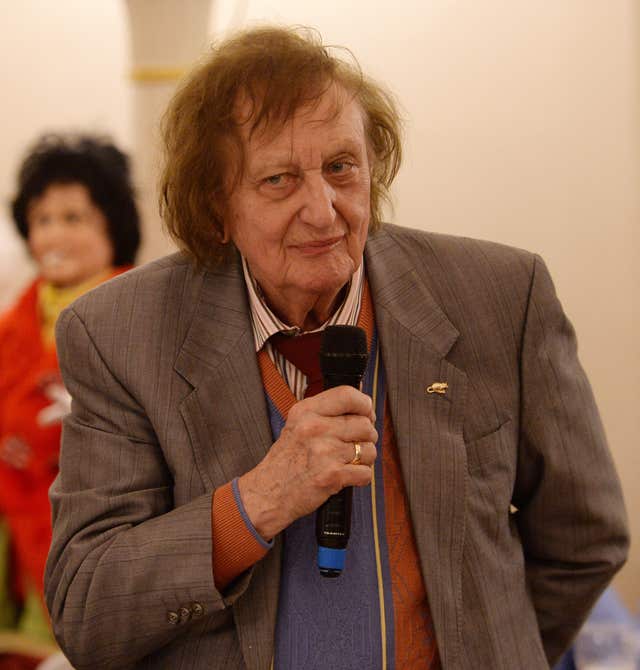 Sir Ken Dodd speaks during a tribute lunch