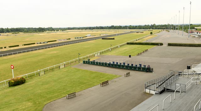 Kempton Races – June 3