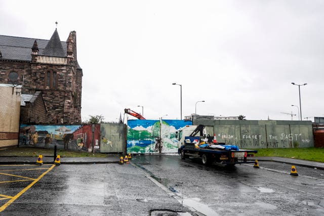 Belfast peace wall