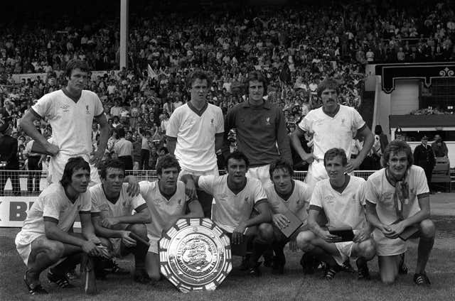 Ray Kennedy, fourth from left