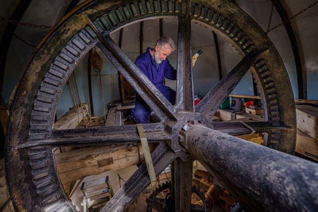 Wilton Windmill spring clean