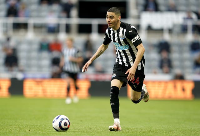 Miguel Almiron in action for Newcastle 