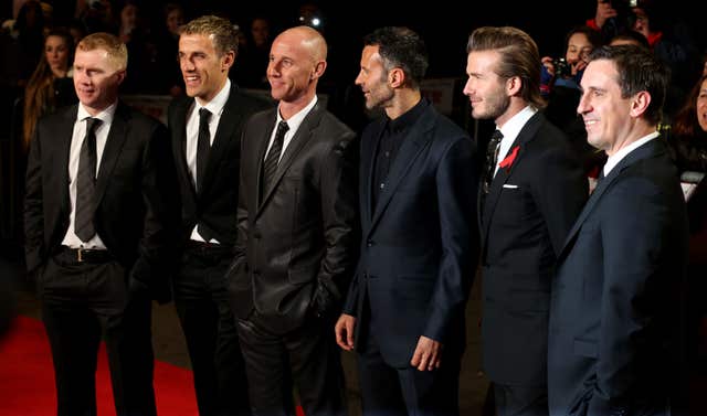 Paul Scholes, Phil Neville, Nicky Butt, Ryan Giggs, David Beckham and Gary Neville