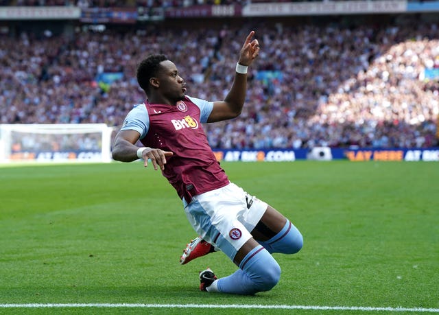 Jhon Duran wrapped up the victory with his first Villa goal