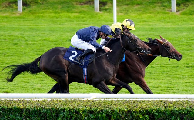 Amelia Earhart (near side) is a major Oaks contender 