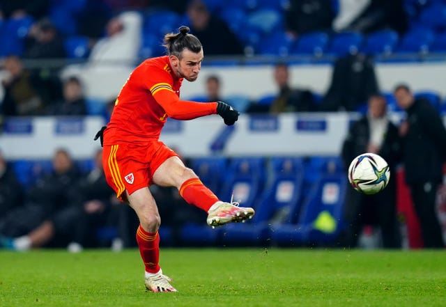 Robert Page hails Wales’ stand-in strikeforce after Czech Republic draw