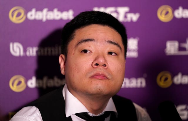 Ding Junhui is ill at ease in Milton Keynes