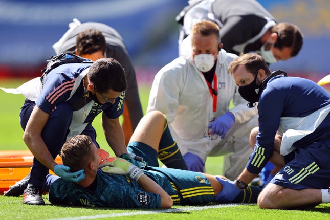 Bernd Leno suffered a serious-looking injury