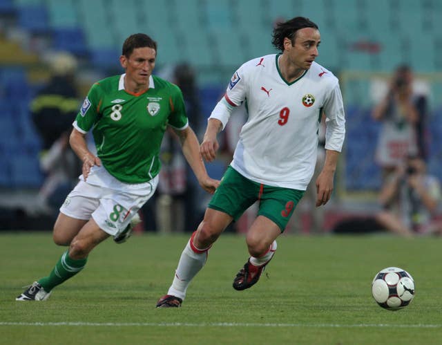Dimitar Berbatov, right, is a former Bulgaria international