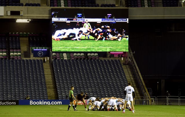 Edinburgh v Glasgow in action