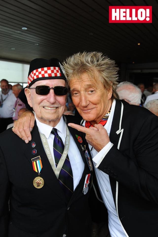 Rod Stewart with D-Day veteran Leonard Williams