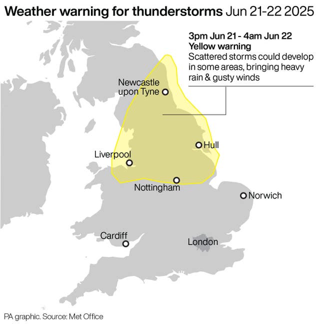 A map showing a weather warning for thunderstorms Jun 21-22 2025