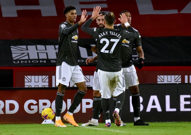Marcus Rashford hits brace as Manchester United continue perfect away record