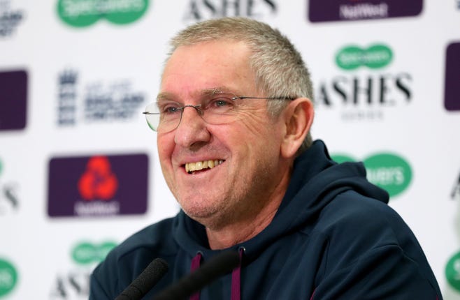 Trevor Bayliss will leave his role after the Oval Test