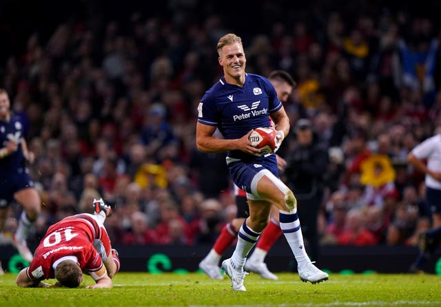Duhan van der Merwe scores Scotland's second try
