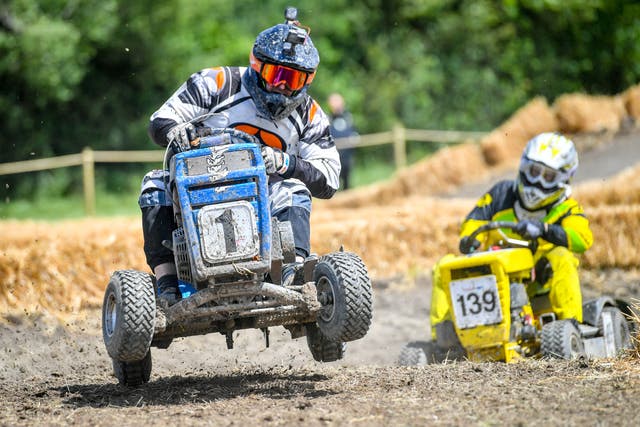 Lawn mower racing