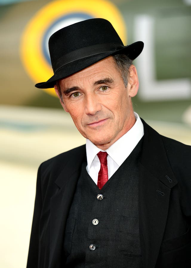 Mark Rylance quits the RSC