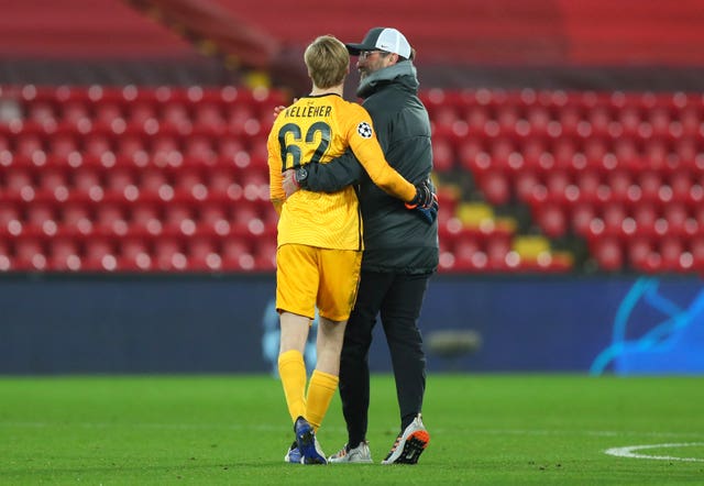 Jurgen Klopp, right, congratulates Caoimhin Kelleher after the game