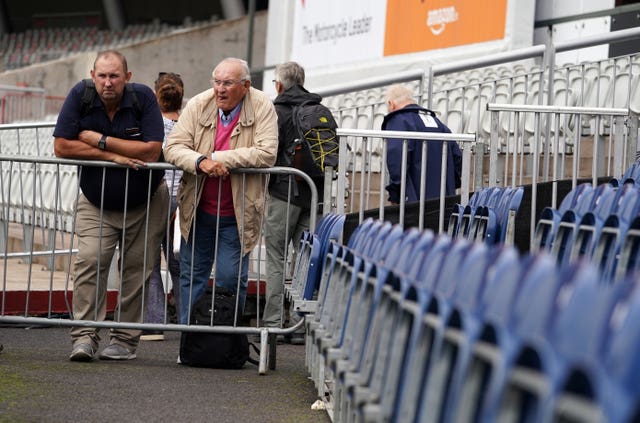 Fans were forced to look out at an empty stadium