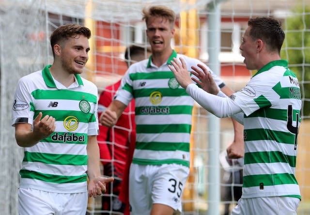 Celtic came from behind to record a comfortable 5-2 at Motherwell
