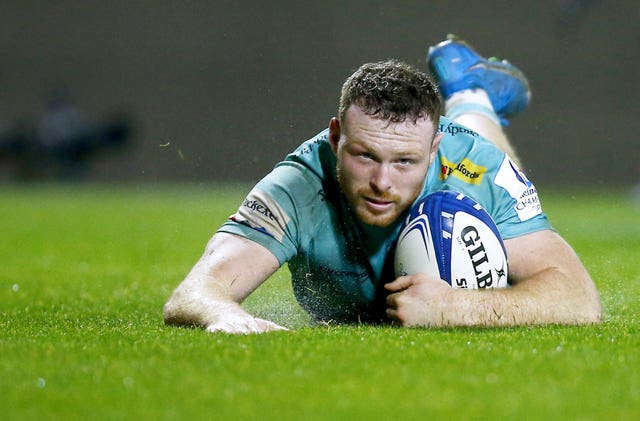 Sam Simmonds is expected to be available for the World Cup in France despite agreeing to join Montpellier