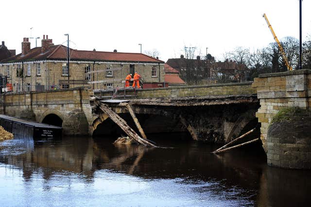 River Wharfe footbridge to reunite Tadcaster