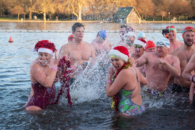Christmas Serpentine swim 2019