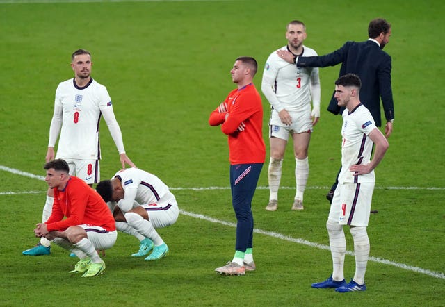 England squad will all make sure Bukayo Saka keeps his head up – Luke Shaw PLZ Soccer England squad will all make sure Bukayo Saka keeps his head up – Luke Shaw PLZ Soccer