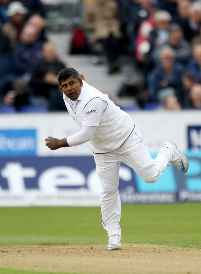 Dom Bess spent time working with Sri Lanka's Rangana Herath