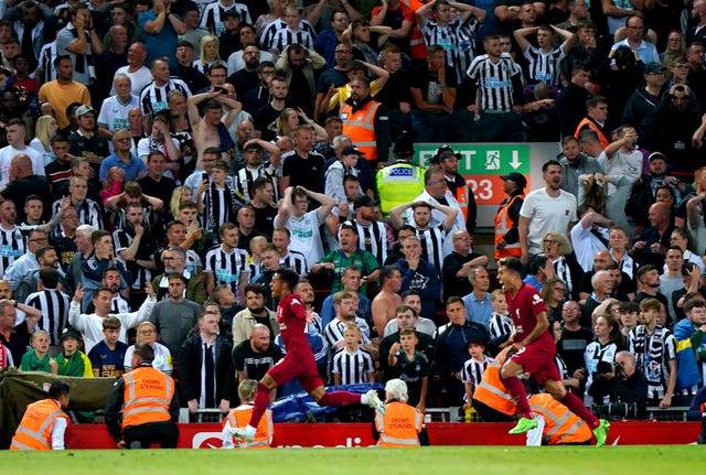 Fabio Carvalho celebrates his winner