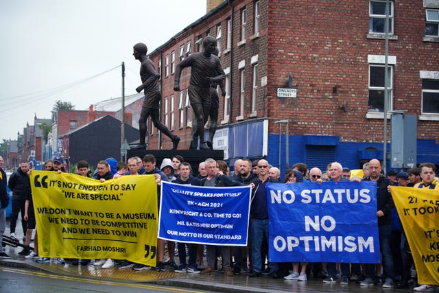 Everton fans protest