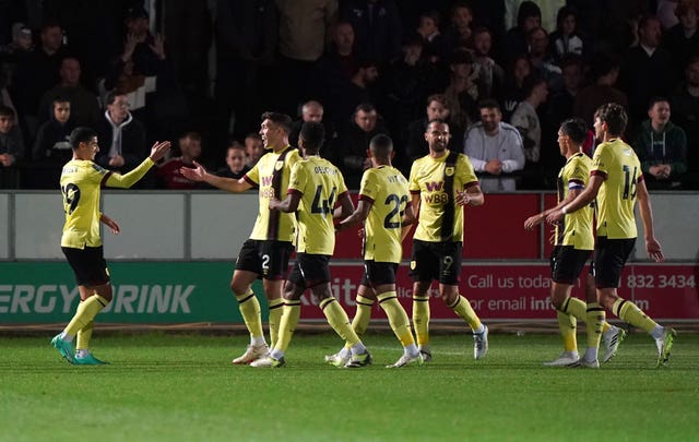Dara O’Shea (second left) celebrates