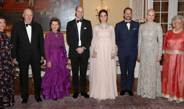 The Duke and Duchess of Cambridge with (left to right) Princess Martha Louise of Norway, Harald V of Norway, Queen Sonja of Norway, Crown Prince Haakon of Norway, Crown Princess Mette Marit of Norway and Princess Astrid of Norway (Chris Jackson/PA)
