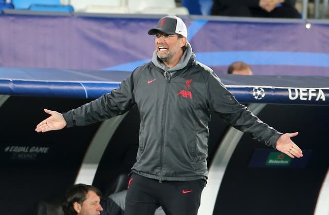 Liverpool manager Jurgen Klopp spreads his arms on the touchline